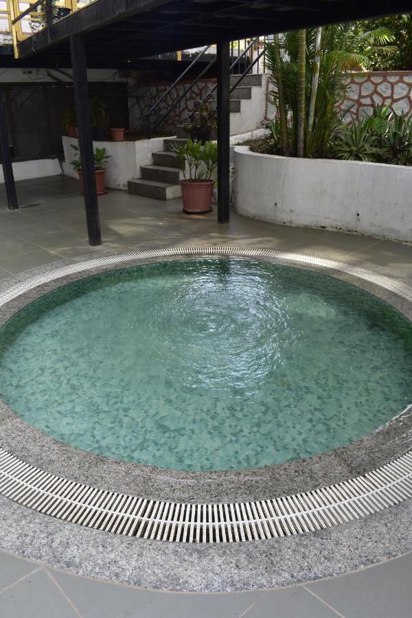 Shilpi Hill Resort 사푸타라 외부 사진