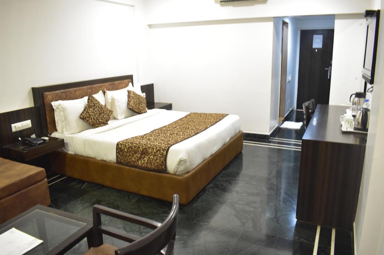 Shilpi Hill Resort 사푸타라 외부 사진